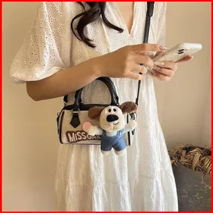 GC2 Búp Bê Mới Hoạt Hình Túi Đeo Vai Nữ Cao Cấp Niche Đi Lại Dễ Thương Túi Đeo Đơn Giản Túi Thường Ngày CG2