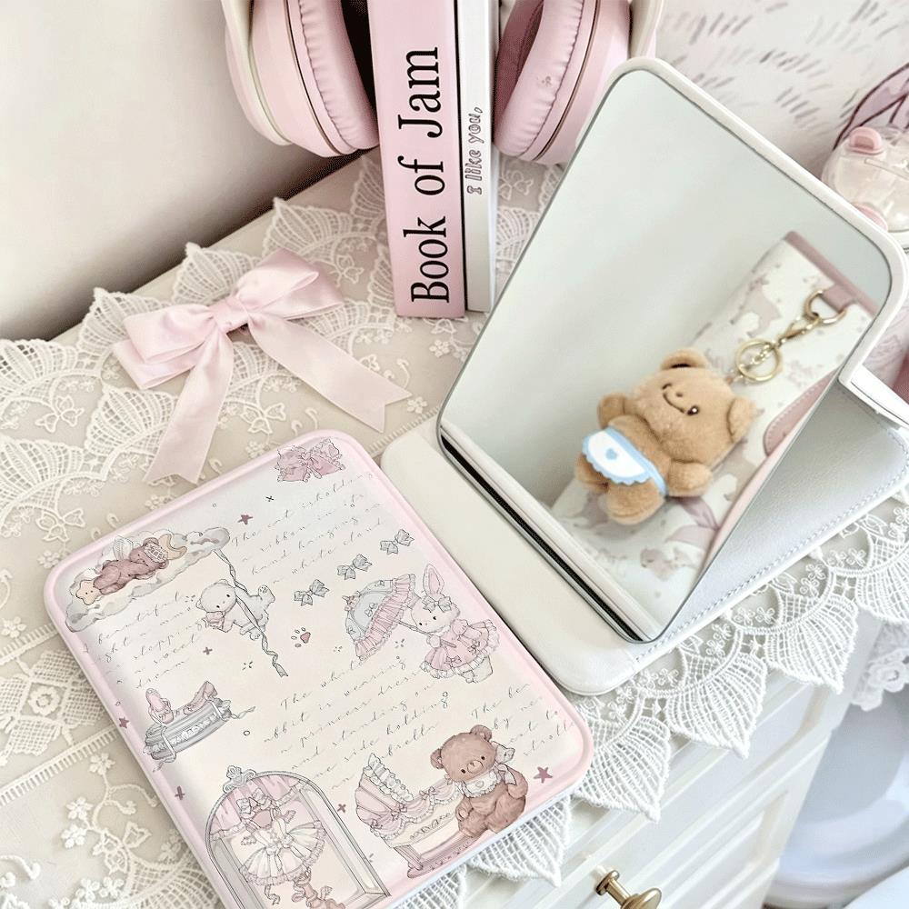 Gương gấp thỏ và bánh ngọt nền hồng vintage dễ thương