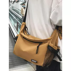 Túi Messenger Nam Dạo Phố Nhật Bản Đơn Giản Thời Trang Sinh Viên Đại Học Lớp Túi Messenger Dụng Cụ Phong Cách Bông Tai Kẹp Chức Năng Vai