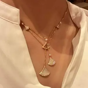 Thiết Kế Cá Nhân Đơn Giản Viền Váy Vòng Cổ Nữ Bữa Tối Hình Quạt Hồng Vàng Hai Lớp Full Kim Cương Xương Đòn Dây Chuyền 5.8