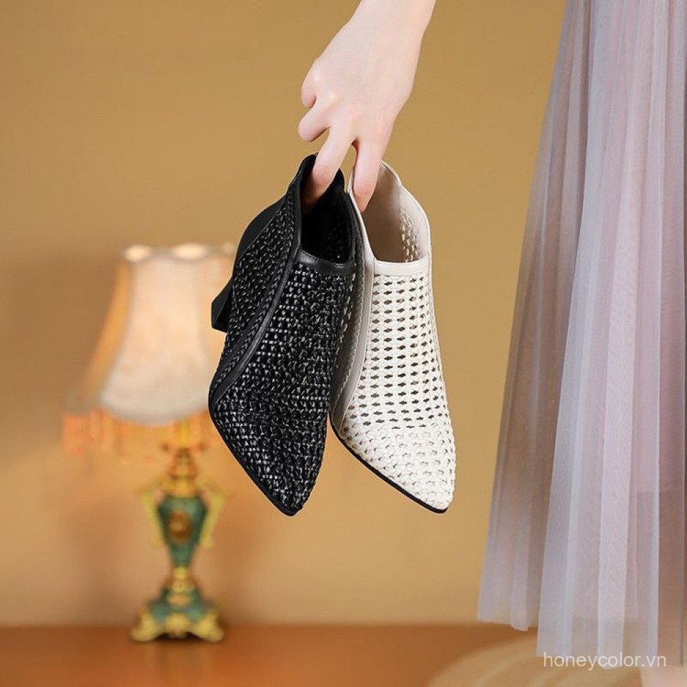 Phong Cách Pháp Rỗng Thoáng Khí La Mã Dép Cho Nữ Mùa Hè Mới Phong Cách Châu Âu Và Mỹ Đục Lỗ Dệt Mũi Nhọn Chunky Gót Chân Dép