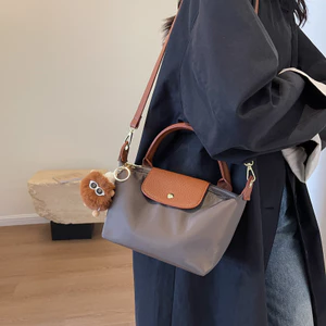 Vải Nylon Tươi Mùa Hè 2025 Thời Trang Phù Hợp Với Tất Cả Trận Đấu Đeo Ngang Một Vai 26.4.27