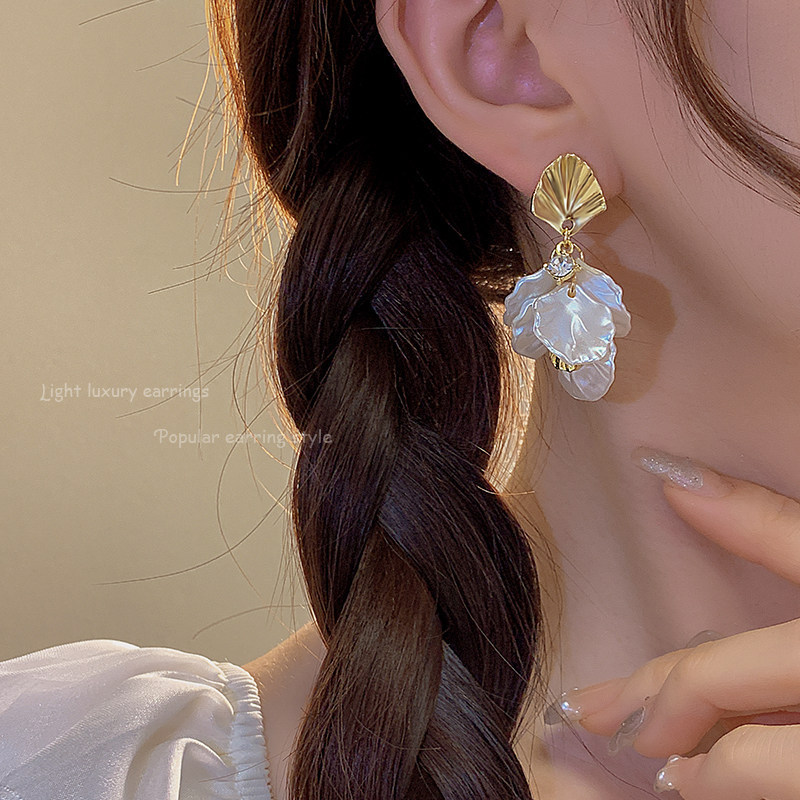 Bông tai hoa nữ cao cấp, không xỏ, kẹp tai, phong cách Pháp sang trọng