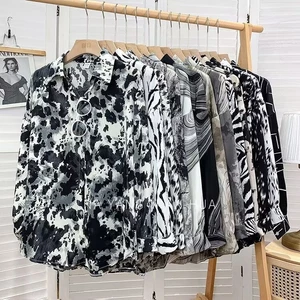 Áo sơ mi dài tay in họa tiết da báo Retro Ink dành cho nữ, áo chống nắng