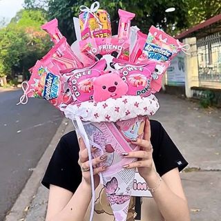 Bó Hoa Ốc Quế Bánh Kẹo Xanh Hồng Mix Màu Quà Tặng Kỉ Yếu Siêu Xinh Timo SQ01