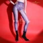 Jumpsuit Ánh Sao Lụa Vàng Bạc Nhấp Nháy với Thiết Kế Mở Đáy