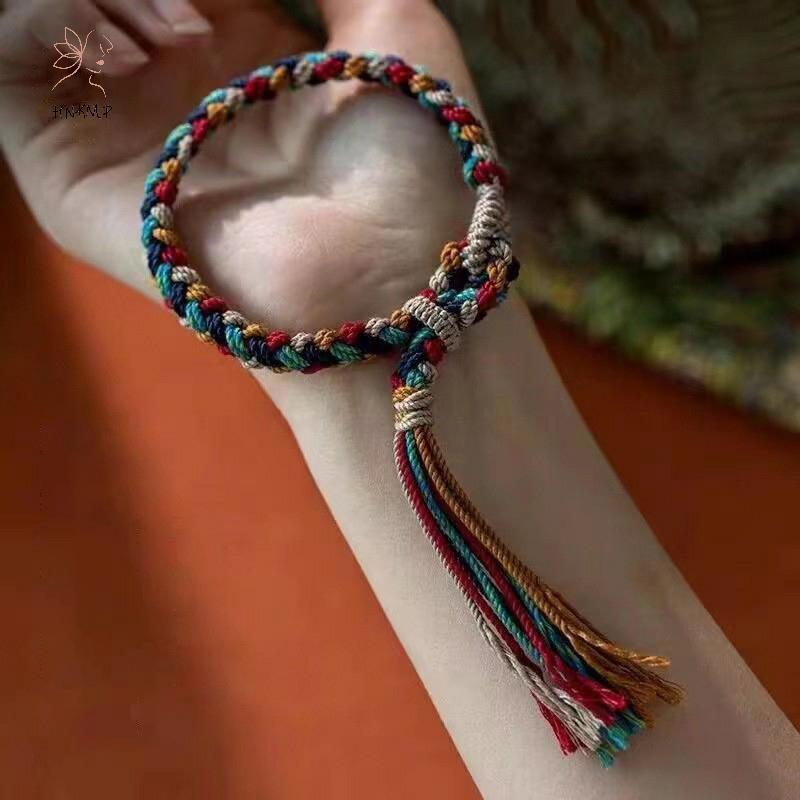 Dây đeo cổ tay handmade Tây Tạng, phong cách dân tộc với dây kéo điều chỉnh