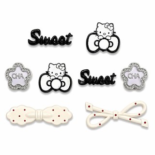 Set Charm Hello Kitty Đen Trắng Nơ Đỏ Gắn Dép Crocs – Tim Sao Dâu Cute Phụ Kiện Trang Trí Dép Siêu Xinh