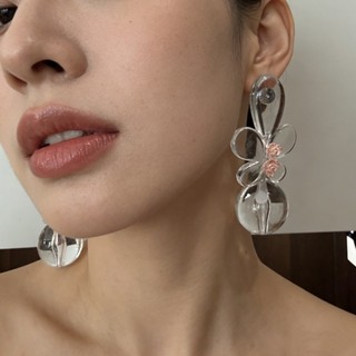 1 đôi bông tai bướm acrylic trong suốt cô gái cay cổ điển