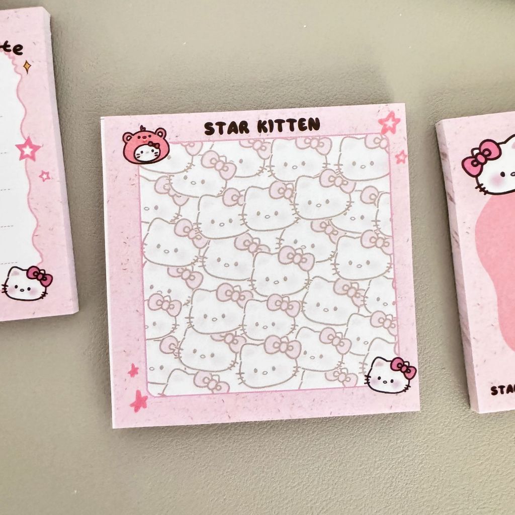 Giấy note ghi chú 50 tờ kích thước 8x8cm hinh Hello Kitty siêu xinh MUNSTORE NOTEKI055