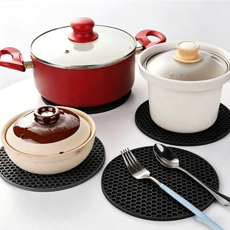 Bộ 4 Lót Nồi Silicone (2x7 Inch + 2x9 Inch)  – Chống Trượt, Cách Nhiệt, Dễ Vệ Sinh, Dùng Cho Mọi Loại Nồi