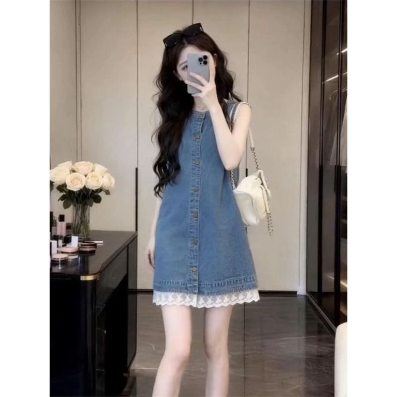 [Khuyến mãi trong thời gian có hạn] Mùa hè 2026 Váy Denim không tay phong cách mới Nữ phong cách Hàn Quốc Ren viền khâu dáng ôm hơn Váy ngắn