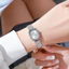 Đồng hồ đeo tay bằng thép hình bầu dục Đơn giản Thời trang Tính khí Đồng hồ vàng sống 26.5.10