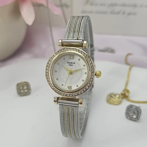 Dây Lưới Ánh Sáng Sang Trọng Đồng Hồ Nhỏ Kim Cương Phong Cách Trung Cổ Vàng Đơn Giản Đồng Hồ Thời Trang 26.5.10