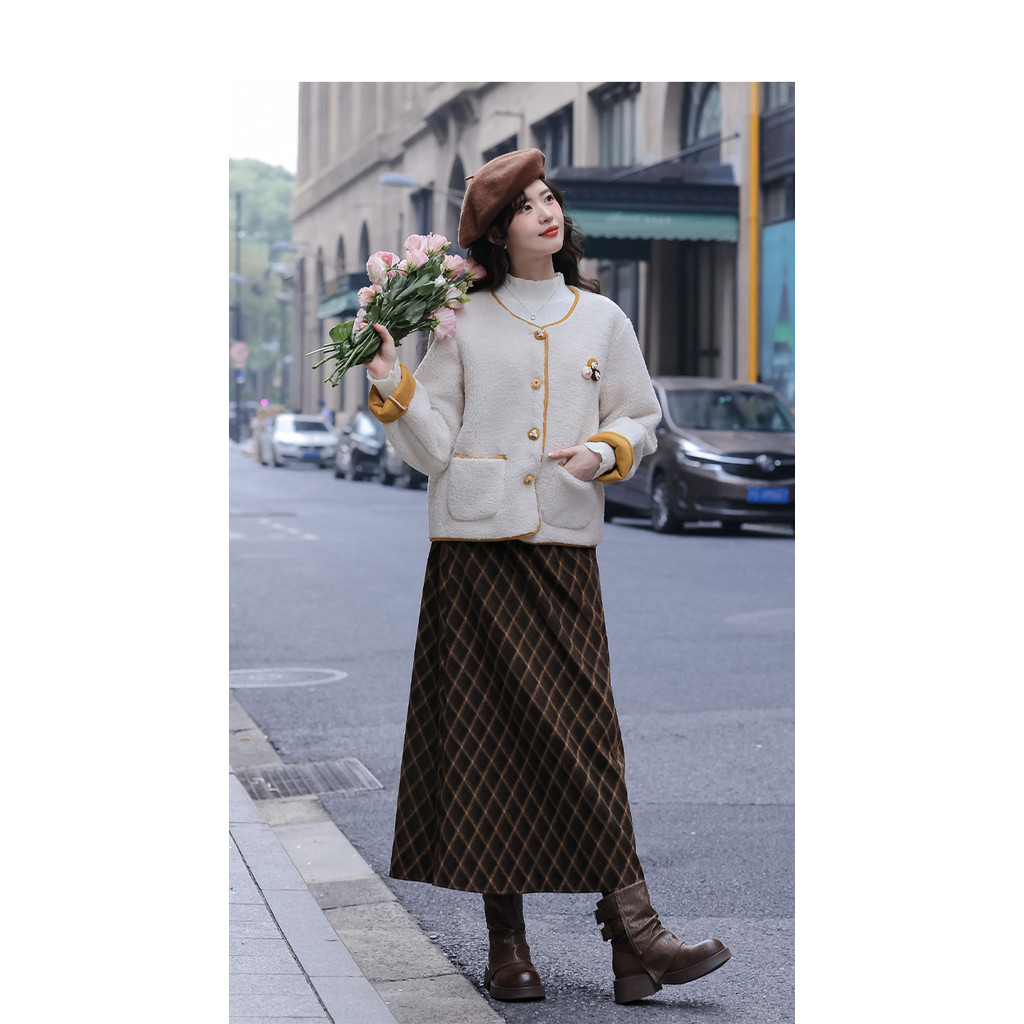Mutu Retro Giả Cừu Len Dày Áo Khoác Nữ Mùa Đông 2025 Phong Cách Mới Nhỏ Rời Lông Một Mảnh Hàng Đầu