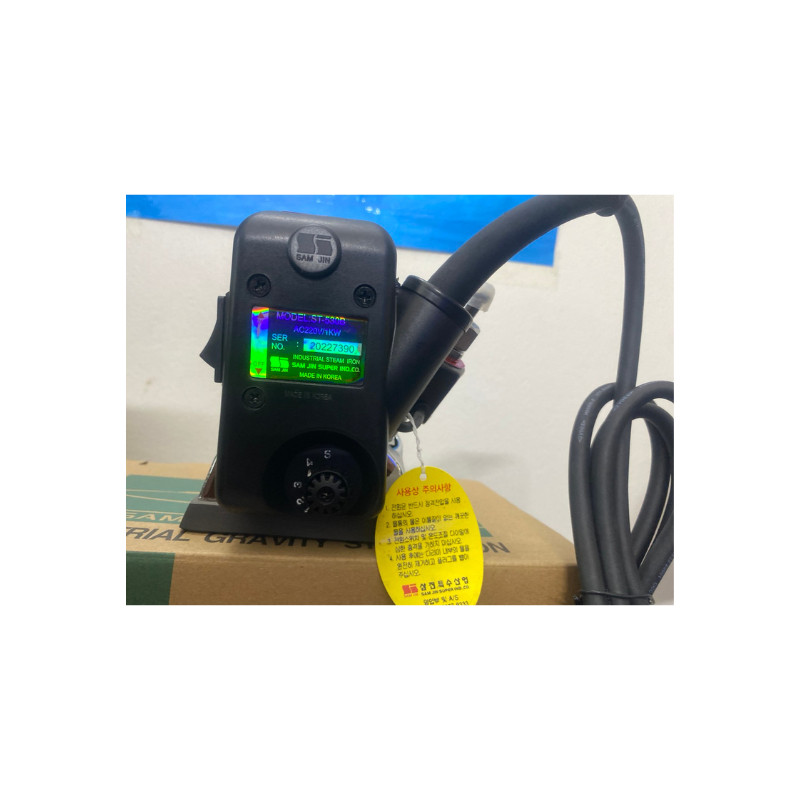 Bàn Là Hơi Nước, Bàn Là Công Nghiệp Samjin ST-530B Có Bình Nước Treo Công Suất 1200W