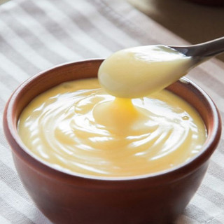 Kem Muối Toffee Caramel Nhất Hương 500g, làm nổi bật hương vị chính của món ăn, thức uống