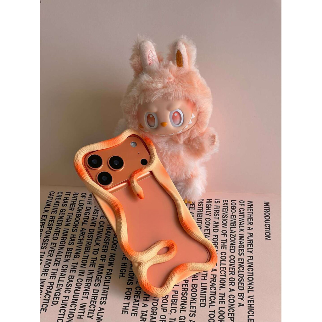 Ốp Điện Thoại Rắn Medusa Thích Hợp Cho iPhone17promax Vỏ Điện Thoại Rắn In 3D Vỏ Cứng Thích Hợp Cho iPhone17pro Vỏ Điện Thoại Hoàng Hôn Cam Hợp Thời Trang