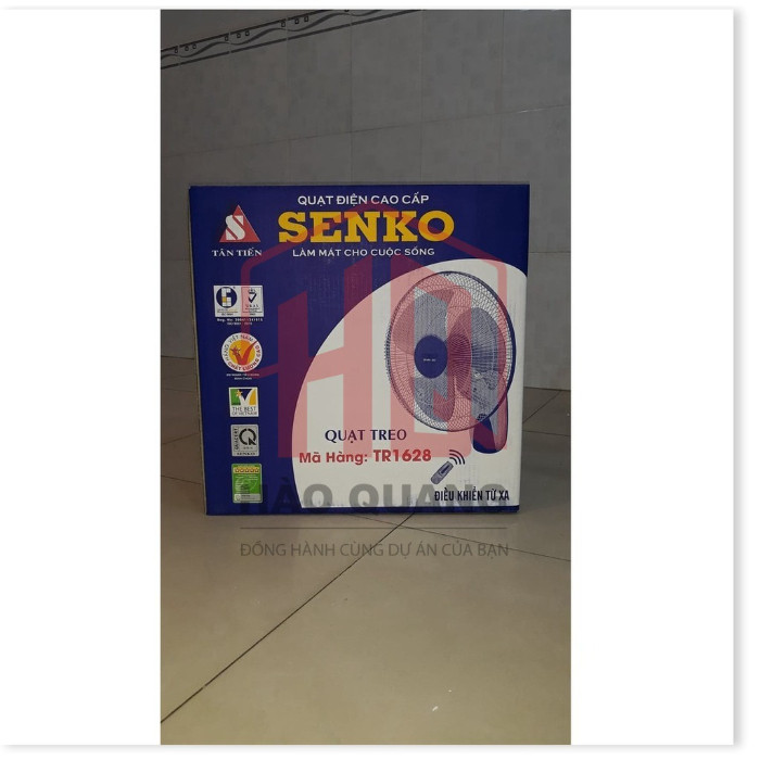 Quạt Treo Tường SENKO TR1628 – Điều Khiển Từ Xa, 3 Cấp Gió, Quay Đảo Tự Động, Tiết Kiệm Điện