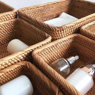 Tự Nhiên Phong Cách Mục Vụ Handmade Mây Để Bàn Bàn Cà Phê Giỏ Chứa Đồ Thích Hợp Cho Gia Đình Phòng Khách Phòng Ăn Nhà Bếp Đồ Chơi Trái Cây Đồ Ăn Nhẹ Đồ lặt vặt Bảo Quản