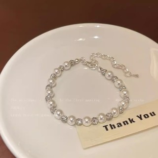 Vòng tay nhiều lớp ngọc trai và hạt bạc, thiết kế đơn giản sang trọng theo phong cách Hàn Quốc