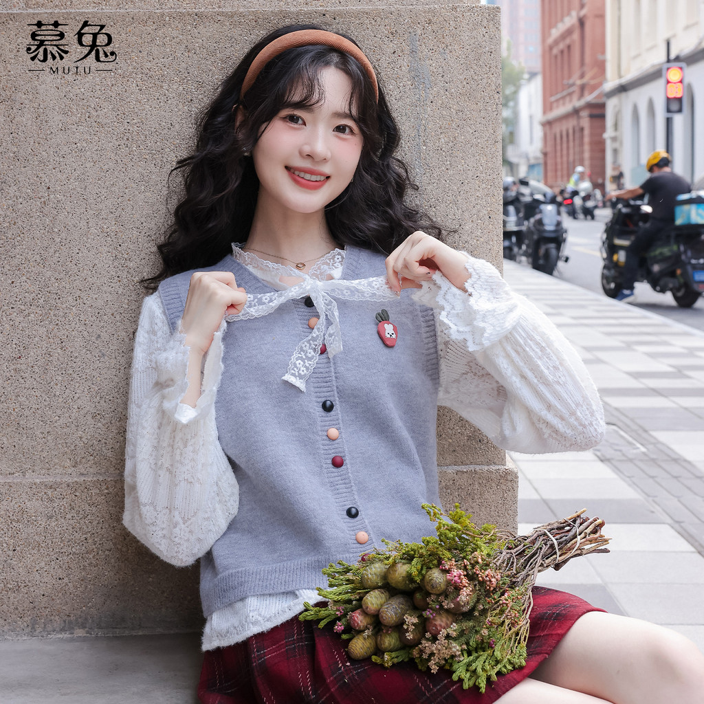 Mutu Ren Voan Áo Sơ Mi Lớp Áo Vest Hai Mảnh Bộ Nữ Mùa Xuân 2026 Mới Pháp Top Set