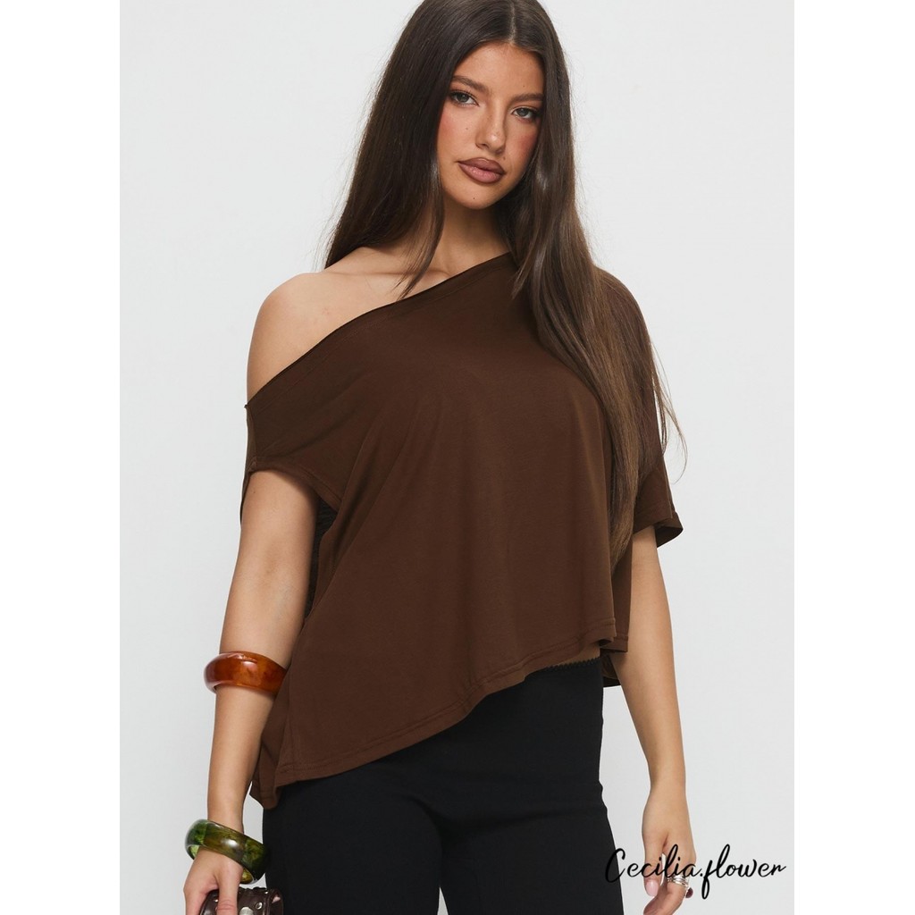 Áo crop-top lệch vai nữ - Áo thun có cánh tay phong cách thoải mái