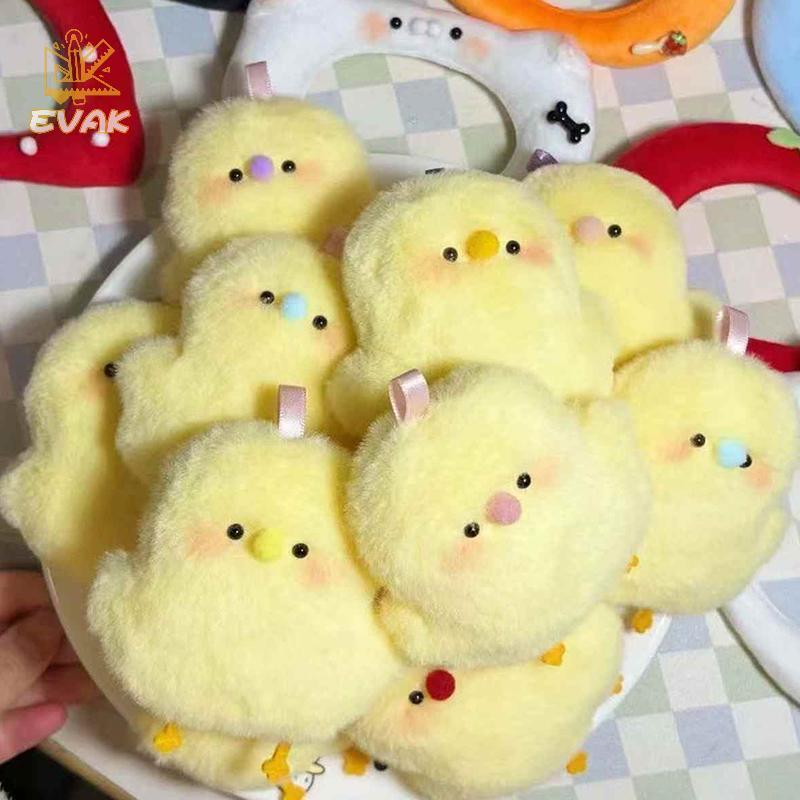 Alittlesetrtu 1 / 2 Chiếc Mặt Dây Chuyền Gà Vàng Nhỏ Dễ Thương Plus