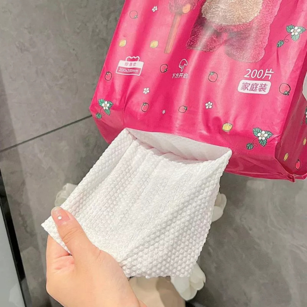 Khăn lau đa năng gấu dâu LOSTO túi 200 tờ chất khăn mềm mướt êm ái an toàn cho da