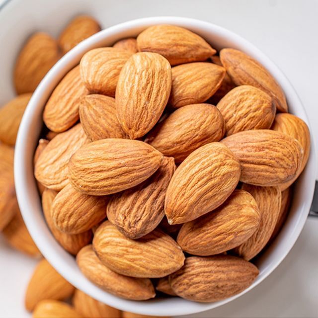 100grm Hạt Dinh Dưỡng Nấu Sữa Óc Chó Trắng, Óc đỏ, Mắc Ca, Sen Vỡ, Hạt Điều, Hạnh Nhân - Xuất Xứ Rõ Ràng Có Giấy Tờ