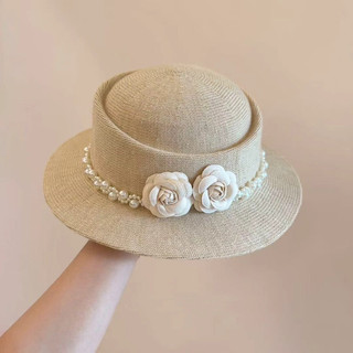 Mũ ngọc trai Camellia phong cách Hepburn