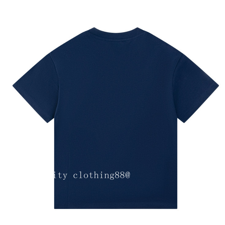 Áo thun cotton cổ tròn thêu trái tim trắng - Chất liệu tốt, sẵn sàng giao ngay