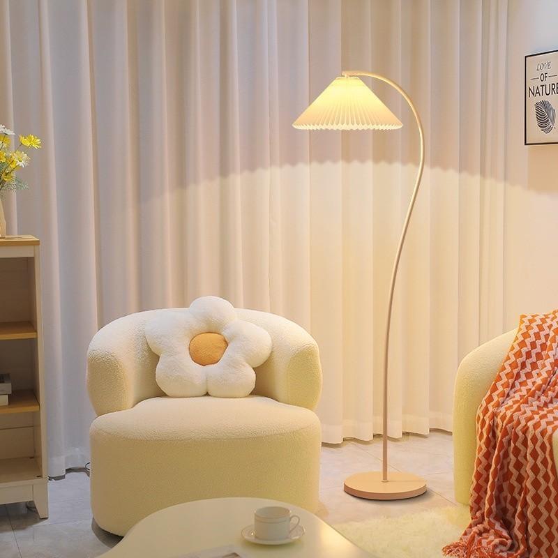 Đèn Sàn Phong Cách Pháp - Thắp Sáng Góc Sofa, Tận Hưởng Không Gian Lãng Mạn | Đèn LED 3 Màu Cho Phòng Khách & Phòng Ngủ
