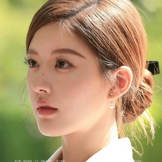 Bông tai bạc 925 với kim zircon và ngọc trai, mặt dây chuyền kèm theo, phong cách Hàn Quốc lấp lánh, sang trọng và thanh lịch.