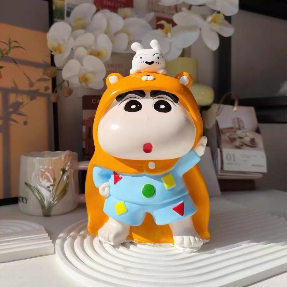 Crayon Shin Chan Hộp Đựng Tiền, Trang Trí Tiết Kiệm Xe Tăng Crayon Shin-chan Piggy Bank, Anime Sưu Tập Hình Mô Hình Hộp Bảo Quản