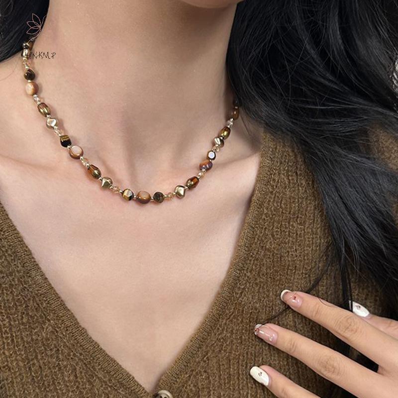 Hổ mắt đá choker handmade nâu tự nhiên, đính hạt - phụ kiện thời trang dành cho nữ