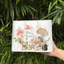 Hộp đựng quà tặng 8/3 kích thước 26*21*9cm kèm rơm màu ngẫu nhiên H63