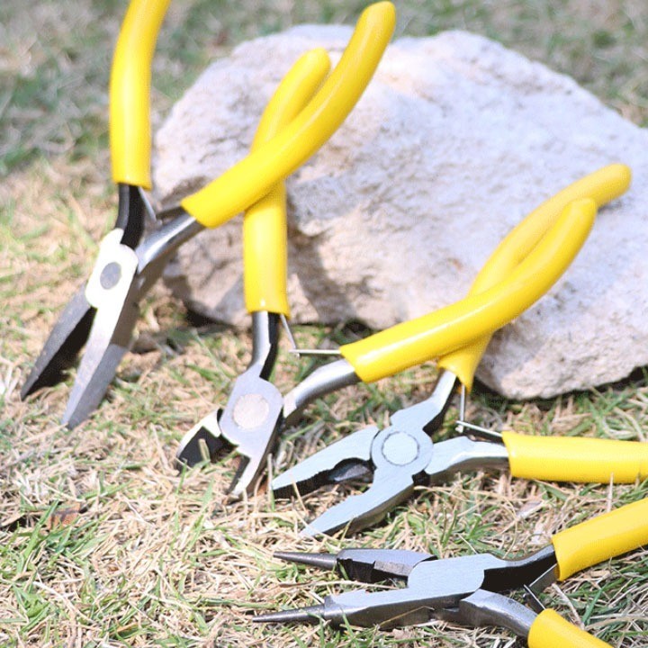 【24h】Kìm Mỏ Nhọn 4.5inch Vàng – Dụng Cụ Sửa Điện, Gỡ Đinh, Cắt Dây Chuyên Dụng Nhỏ Gọn