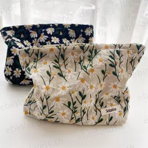 Túi đựng mỹ phẩm thêu hoa cúc EBINLANDS, có dây kéo Túi đựng mỹ phẩm hoa phong cách Hàn Quốc dành cho du lịch ngoài trời