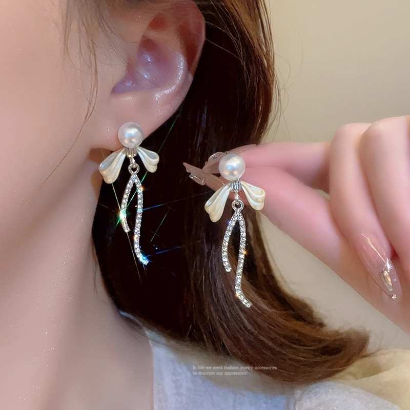 Bông tai ngọc trai nơ đính kim cương mới dành cho nữ Thời trang thanh lịch Giá cả phải chăng Trang sức sang trọng