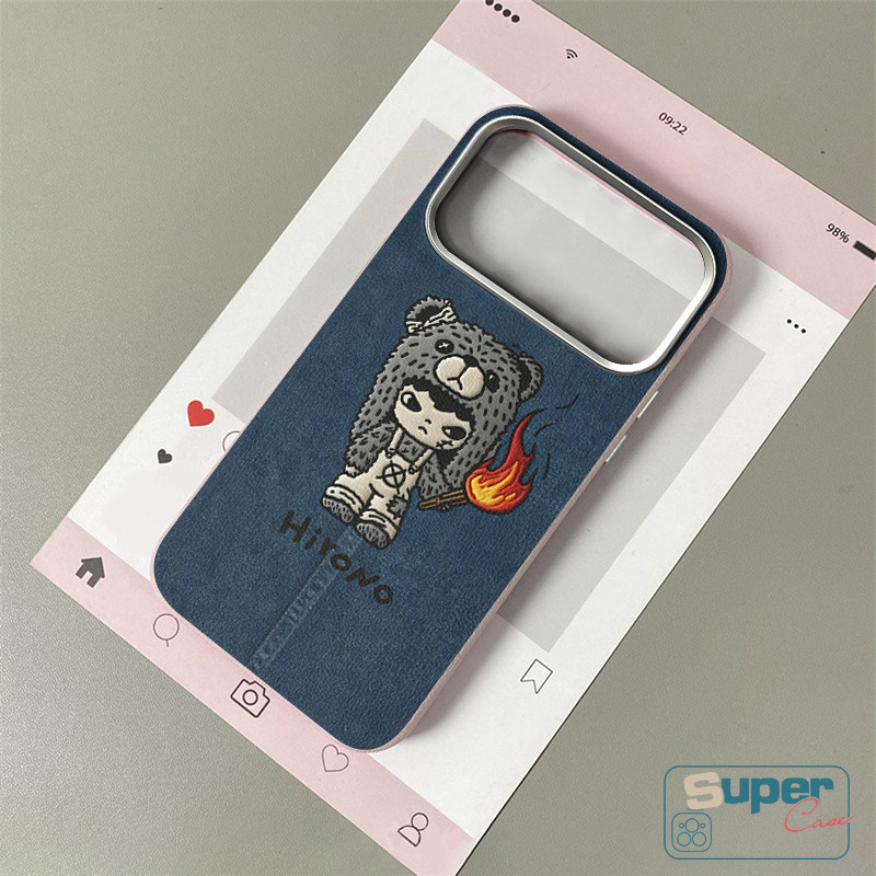 Ốp Lưng Tương Thích Cho iPhone 13 15 16 11 12 14 Pro Max 14 16 15 13 12 Pro XR X XS Max Hoạt Hình Gấu Dễ Thương Quần Áo Bé Trai Hirono Thời Trang Denim Da Họa Tiết