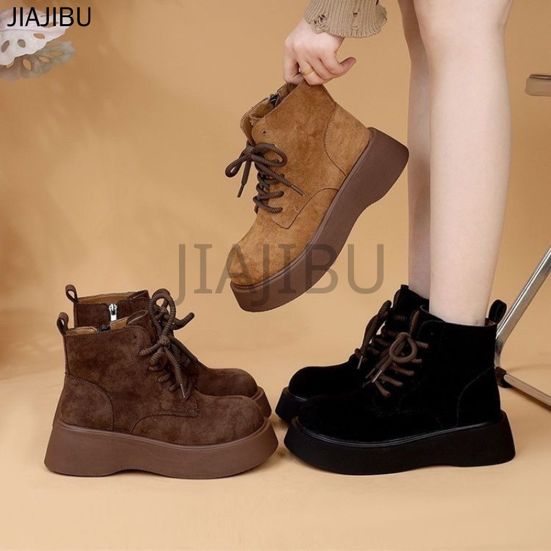 Size 35-43 Giày Bốt Chelsea Buộc Dây Bằng Da Lộn Màu Đen/nâu/kaki Mũi Tròn Chống Trượt Phong Cách Anh 42 Giày Nữ Cỡ Lớn Chất Lượng Cao 41 Korean Fashion Casual Platform Ankle Zipper Motorcycle Boots Bốt Da Lolita Nhật Bản Cổ Điển