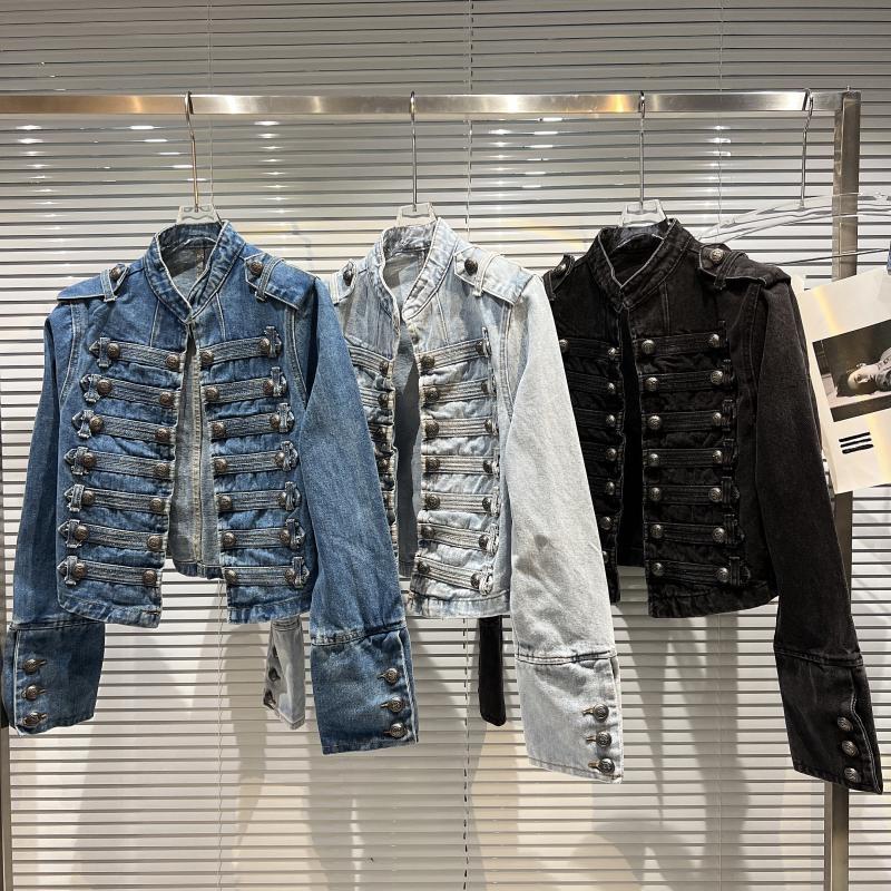 Mùa Thu 2025 - Áo Khoác Denim Ngắn Với Chi Tiết Kim Loại Sườn Khóa, Phong Cách Cổ Điển
