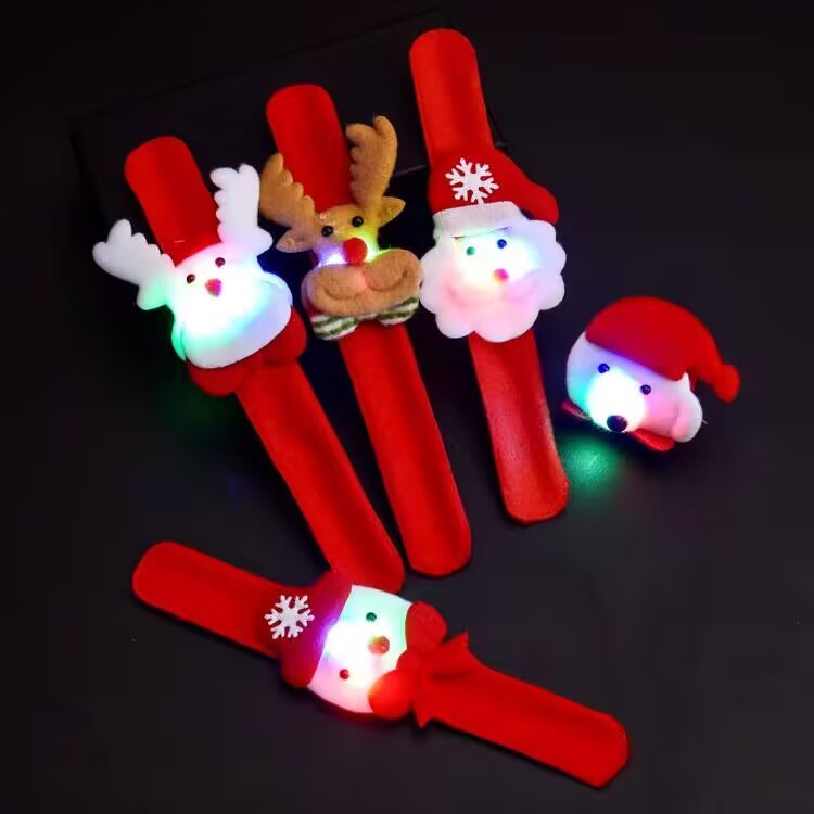 🔥 Đồ trang trí giáng sinh 🔥 đồ chơi trẻ em Santa Claus Snowman Tuần Lộc Dây Đeo Cổ Tay Món quà giáng sinh dễ thương vòng tay Noel có hàng sẵn ❄Quà Tặng Giáng Sinh Phát Sáng Pop Ring Vòng Tay Ông Già Noel Đồ Chơi Trẻ Em Quà Tặng Ngày Lễ Cho Học Sinh Và T