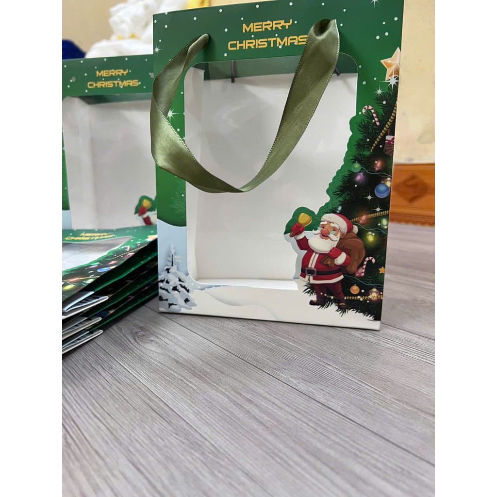 Combo 10 Túi Đựng Quà Noel Cửa Sổ Trong Mica – Túi Giấy Giáng Sinh Xanh Đựng Quà Tặng Lễ, Bao Bì Noel Đẹp