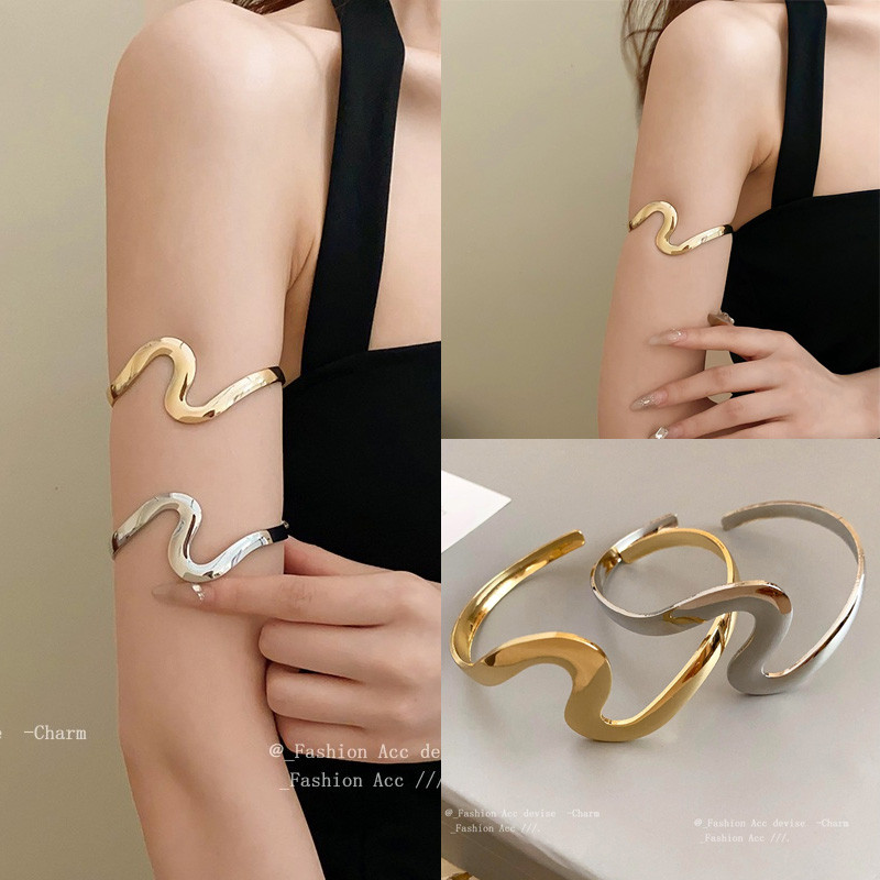 Vòng tay kim loại sóng điều chỉnh được - Trang sức thời trang nữ