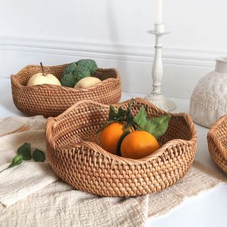 Phong Cách Mục Vụ Tự Nhiên Sáng Tạo Handmade Mây Giỏ Trái Cây Thích Hợp Cho Gia Đình Phòng Khách Phòng Ăn Ăn Ăn Nhẹ Bánh Mì Kẹo Đồ lặt vặt Giỏ Chứa Đồ