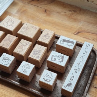 Con dấu gỗ rubber stamp Autumn season Nomi