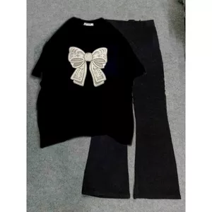 Mẫu bộ đồ nữ quần ống loe kết hợp áo phông su cotton -hình NƠ TRẮNG -IN GIỮA-QUANAO94