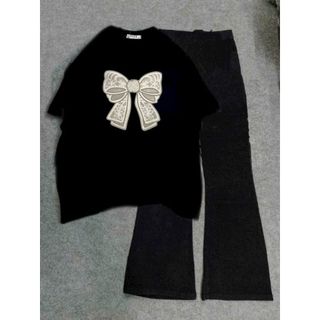 Mẫu bộ đồ nữ quần ống loe kết hợp áo phông su cotton -hình NƠ TRẮNG -IN GIỮA-thuba94